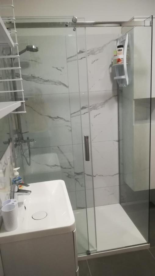 Apartment Sunny Place 普拉 外观 照片