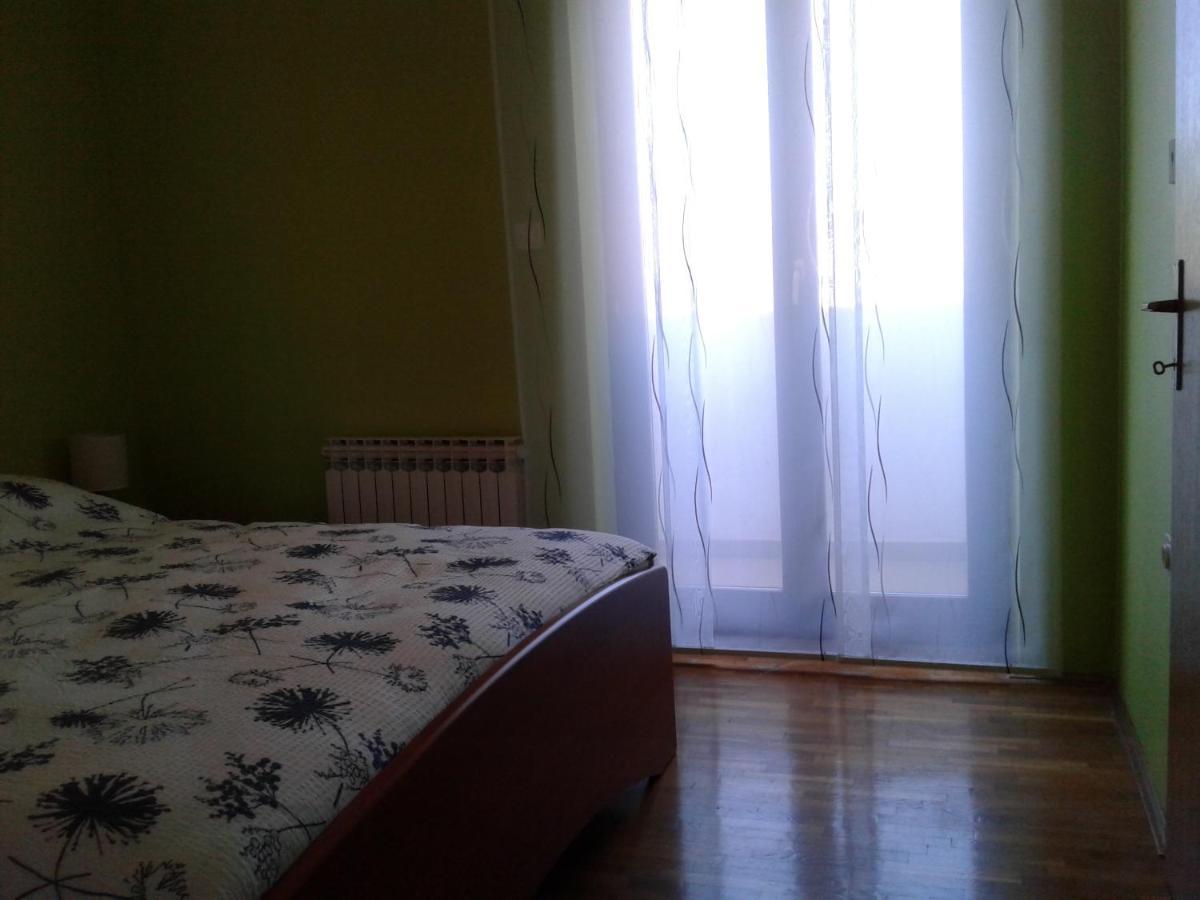Apartment Sunny Place 普拉 外观 照片
